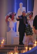 Гости идут на свадьбу