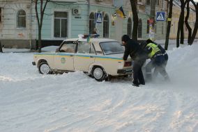 Сильный снегопад в Николаеве
