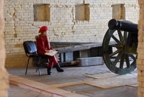 Exhibition of paintings on glass