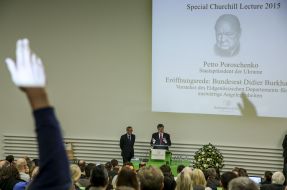 Petr Poroshenko at the University of Zurich