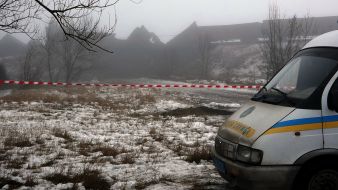 Investigative measures in place to undermine the railway bridge