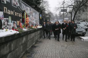 Руководство государства на улице Грушевского