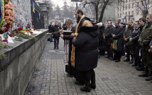 Чествование памяти первых героев Небесной сотни