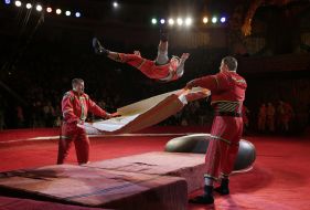 Presentation of new circus program
