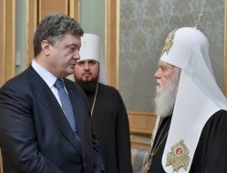 Petro Poroshenko myropolyt Epiphani and Patriarch Filaret