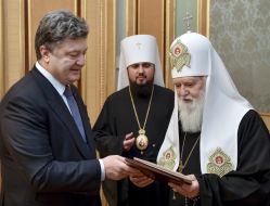 Petro Poroshenko myropolyt Epiphani and Patriarch Filaret