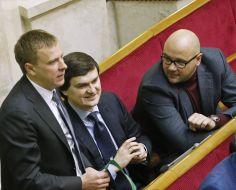 Vitaly Homutynnik, Valery Pisarenko and Dmitry Svyatash