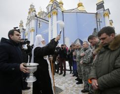 Filaret sanctifies soldiers