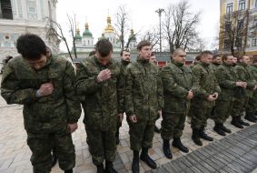 Seeing fighters company patrol special police "Holy Mary"