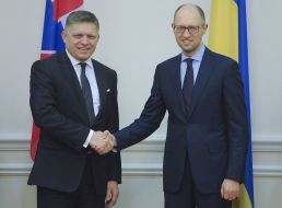 Arseniy Yatseniuk and Robert Fico