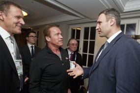 Ральф Меллер, Віталій Кличко та Арнольд Шварценеггер