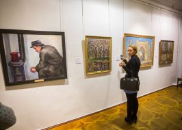Exhibition "Born Ukraine. Looking from afar"
