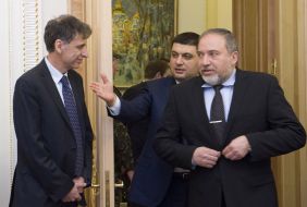 Vladimir Groisman and Avigdor Lieberman