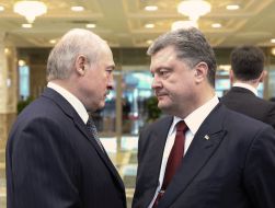 Петр Порошенко и Александр Лукашенко