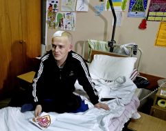 Wounded soldier holding a valentine