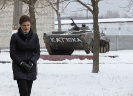 Marina Poroshenko at the training center of the Ground Forces