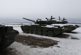 Подготовка военных в учебном центре "Десна"