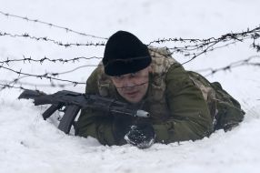 Подготовка военных в учебном центре "Десна"