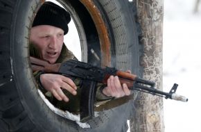 Подготовка военных в учебном центре "Десна"
