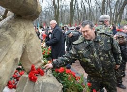 Laying of flowers