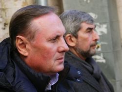 Alexander Efremov and Alexander Melnikov