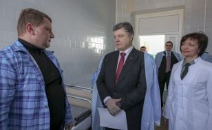 Петро Порошенко у госпіталі
