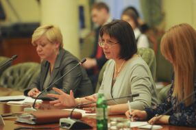 Valeria Gontareva and Natalia Yaresko