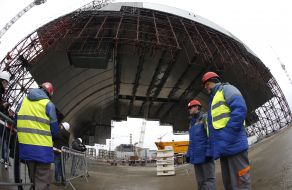 The construction of the New Safe Confinement
