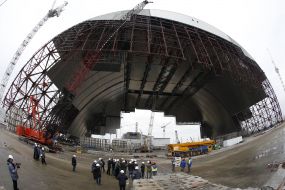 The construction of the New Safe Confinement