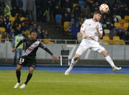 Soccer match. FC Dinamo (Kiev) 3:1 FC "Guingamp" (France)