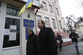 Aleksandr Popov, Nikolay Karnaukh