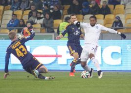 Playing moment of match