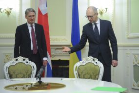 Arseniy Yatsenyuk  and Philip Hammond
