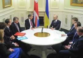 Arseniy Yatsenyuk  and Philip Hammond