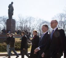 Марина Порошенко, Петр Порошенко и Арсений Яценюк