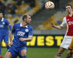 Игровой момент матча