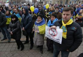 Акция "Живая цепь в защиту украинского Мариуполя"