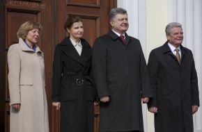 Daniela Shadt, Marina Poroshenko, Petro Poroshenko and Joachim Gauck