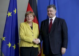 Petro Poroshenko and Angela Merkel