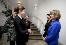 Marina Poroshenko and Daniela Schadt