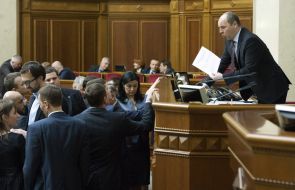 Blocking of rostrum of parliament