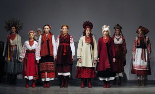 Fashion show "Origins"