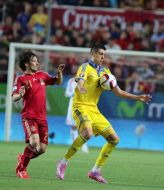 Yevhen Khacheridi and David Silva