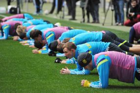 Players of the National football team of Ukraine 