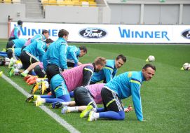 Players of the National football team of Ukraine 