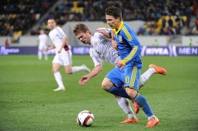 Yevgeny Konoplyanka and Vladislav Gabovs