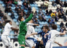 Yuri Martyschuk and Demersi Mbokani