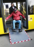 Журналист на инвалидной коляске