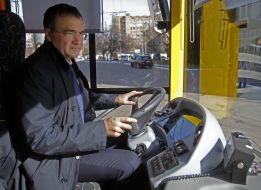 Игорь Никонов