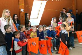 Players of FC "Shakhtar" visited settlers